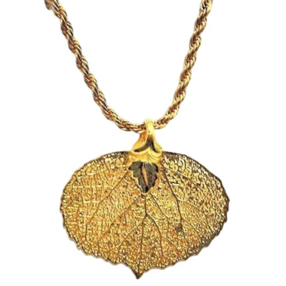 Avon 24k Leaf Pendant Necklace Gold Tone - Picture 5 of 5